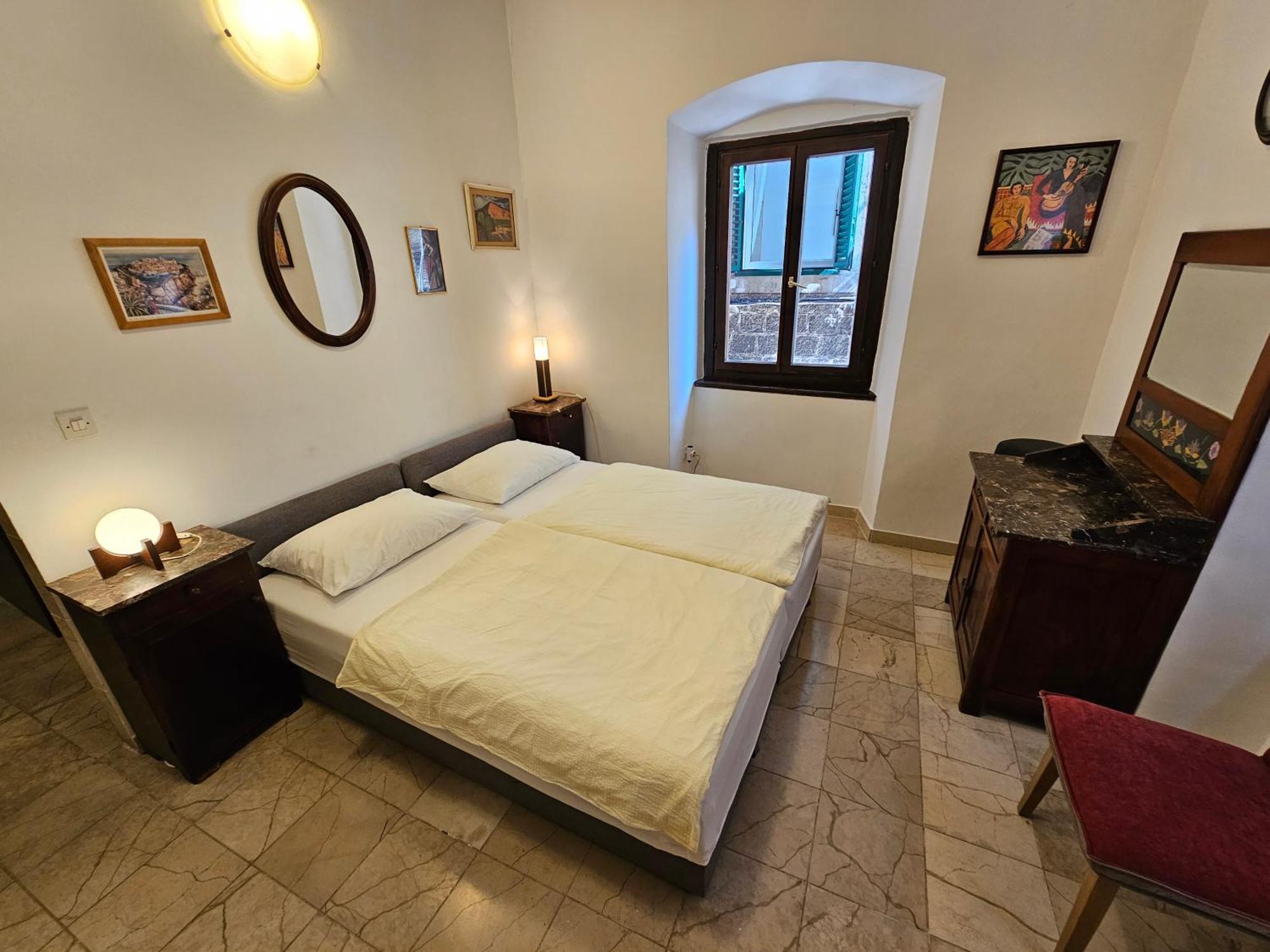Center Room D16 In The Ancient Roman Palace Σπλιτ Εξωτερικό φωτογραφία